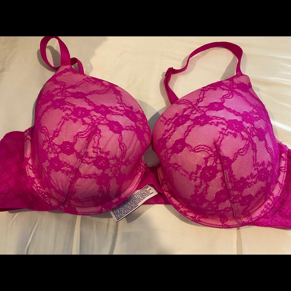 Fushia lace lightly padded bra